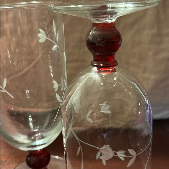 Elegant Glass Goblets with Red Stems - Picture 2 of 4